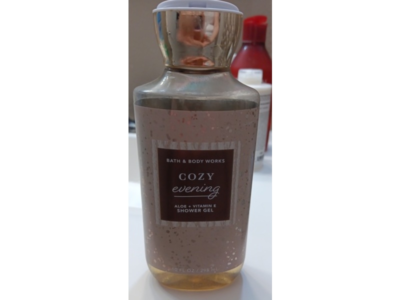 Bath & Body Works Shower Gel, Cozy Evening, 10 fl oz/295 mL
