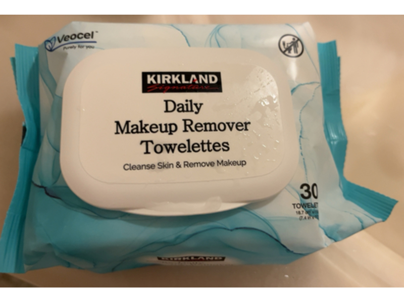 Kirkland Signature Daily Makeup Remover Towelettes, 30 Count