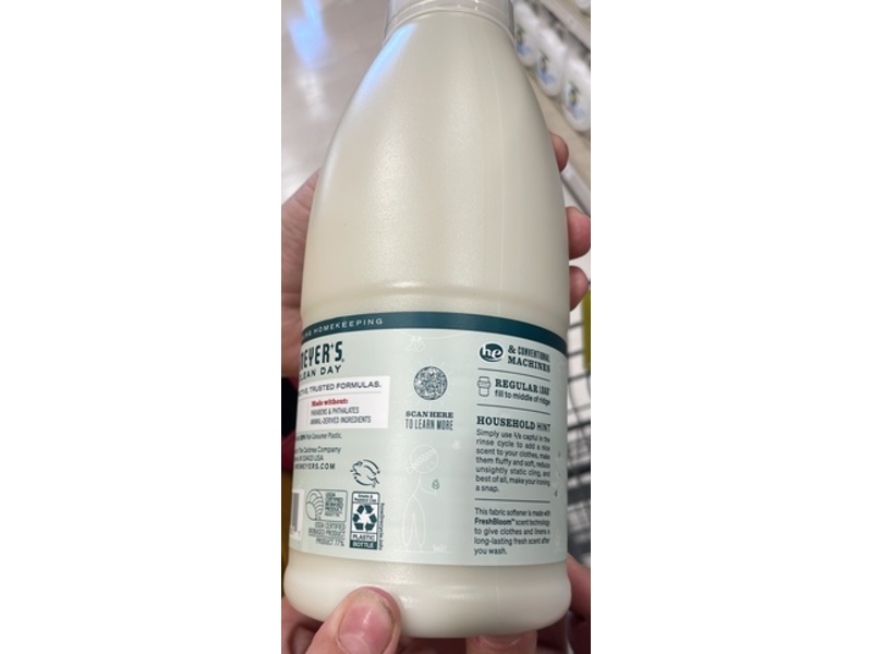 Mrs. Meyer's Clean Day Fabric Softener, Birchwood Scent, 32 Loads, 32 fl oz/946 mL