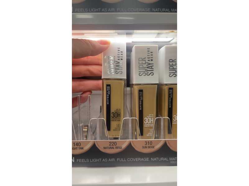 Maybelline New York Super Stay Active Wear Foundation, 140 Light Tan, 1.0 fl oz/30 mL