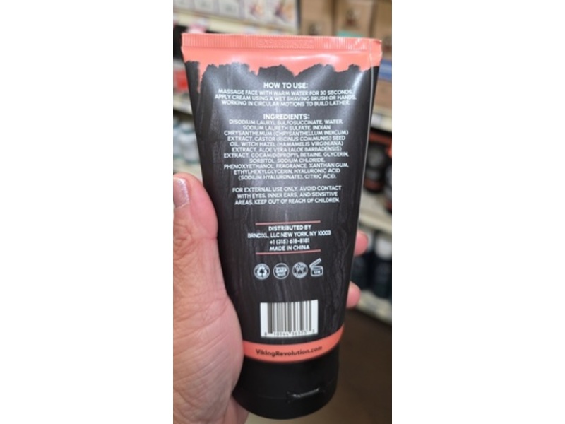Viking Revolution Shaving Cream, Sandalwood, 5 fl oz/148 mL