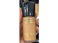 M.A.C Cosmetics Studio Radiance Serum-Powered Foundation, C4 Light Neutral Golden With Peachy Undertone, 1 fl oz / 30 mL - thumbnail 2