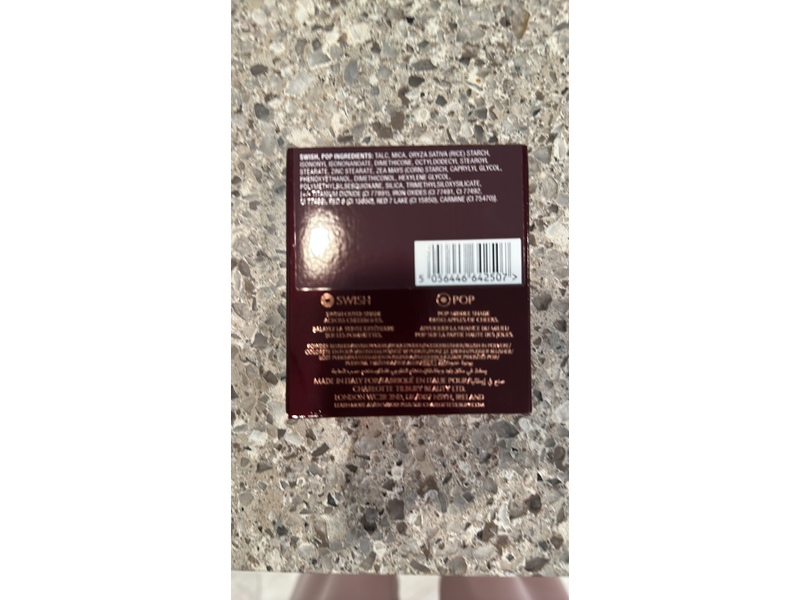 Charlotte Tilbury Cheek to Chic Swish & Glow Blusher in Sex on Fire