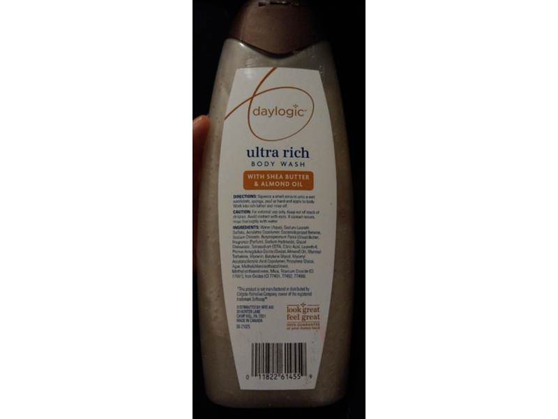 Daylogic Ultra Rich Body Wash, Shea Butter & Almond Oil, 18 fl oz/532 mL