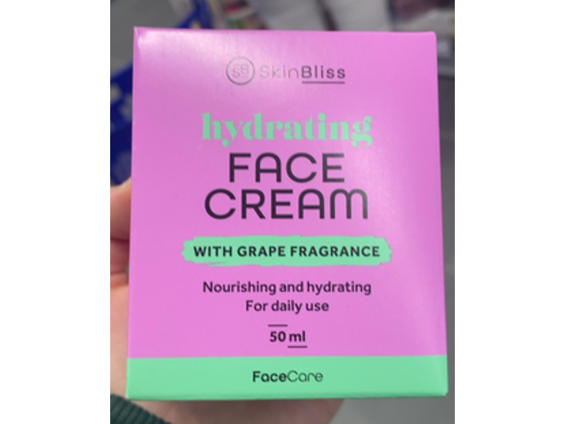 SkinBliss Hydrating Face Cream, Grape Fragrance, 50 mL