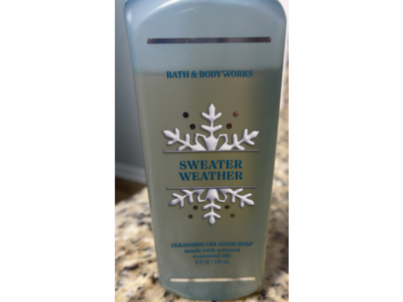 Bath & Body Works Sweater Weather Cleansing Gel Hand Soap, Natural Essential Oil, 8 fl oz/238 mL