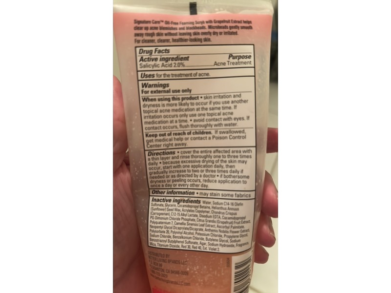 Signature Care Oil-Free Foaming Scrub, Pink Grapefruit, 6.7 fl oz/198 mL