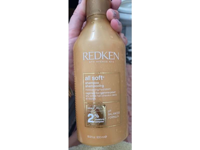 Redken All Soft Shampoo, 2% Moisture Complex, 16.9 fl oz/500 mL