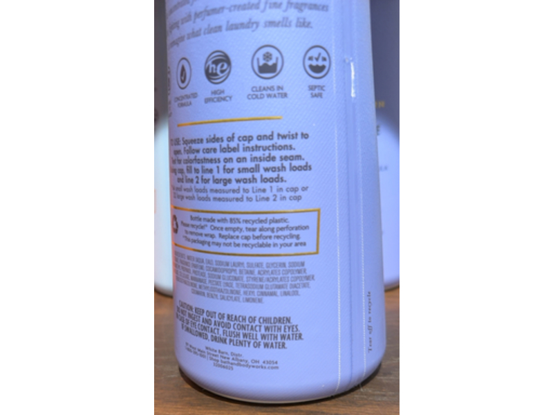 White Barn Fabric Care Detergent, Lavender Vanilla, 32 fl oz/946 mL