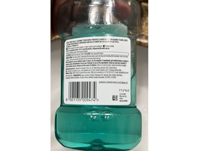 Listerine Daily Mouthwash, Fresh Burst, 250 mL