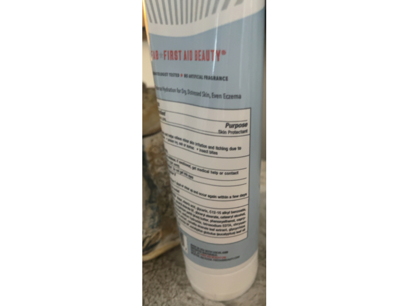 First Aid Beauty Ultra Repair Cream Intense Hydration, 8 oz|226 g