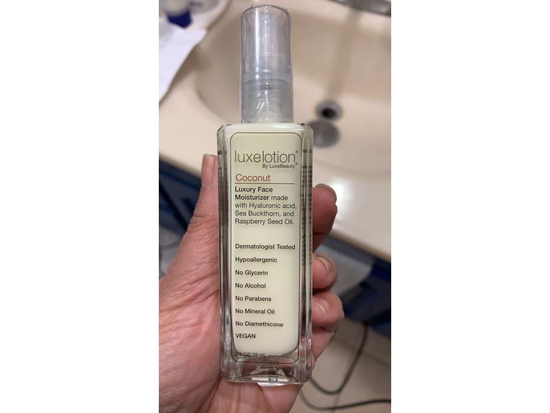 LUXE LOTION 2 oz -Luxe Beauty- Hyaluronic Acid Luxurious Moisturizer