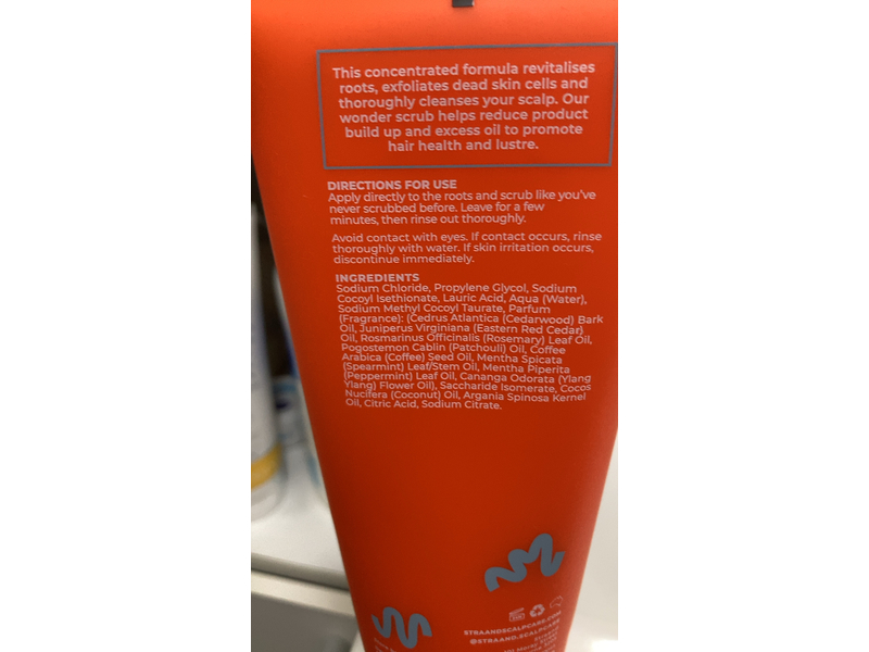 Straand The Miracle Worker Probiotic Exfoliating Scalp Scrub, 8.8 oz/250 g