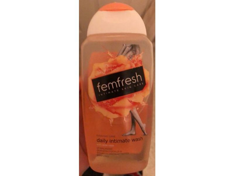 Femfresh Intimate Skin Care Daily Wash, 250 mL