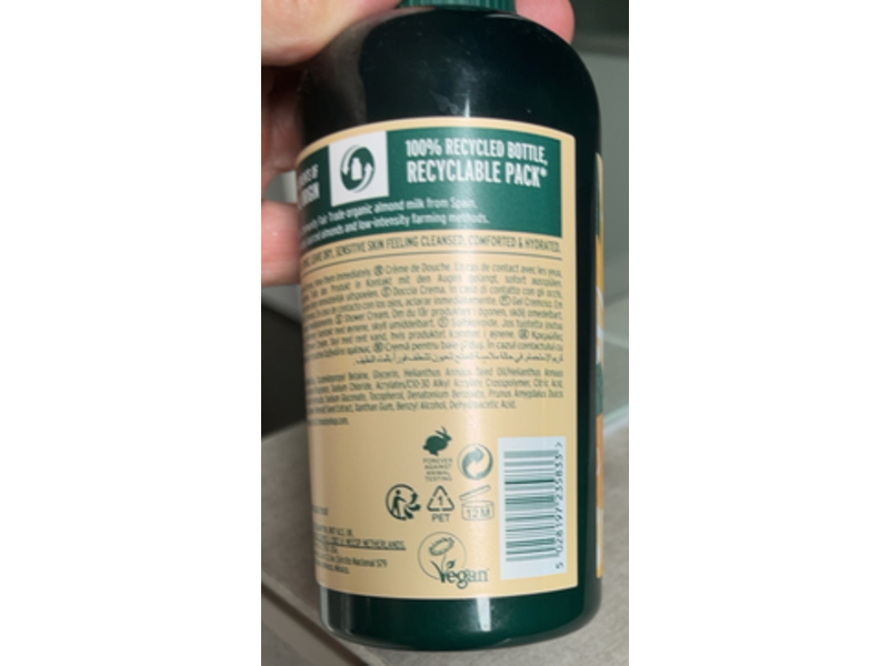 The Body Shop Gentle & Creamy Shower Cream, Almond Milk, 8.4 fl oz/250 mL