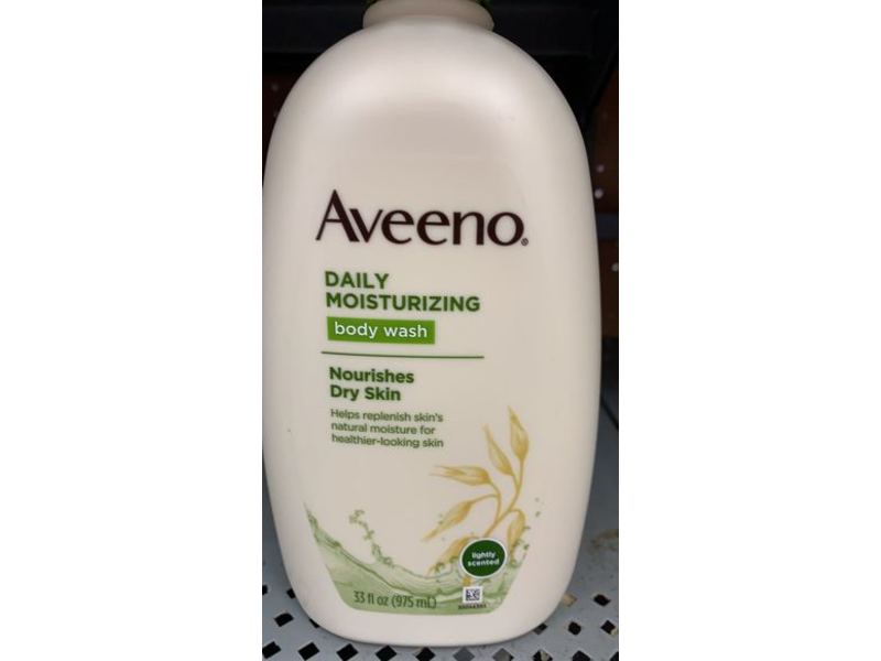 Aveeno Daily Moisturizing Body Wash, Light Fragrance, 33 fl oz/975 mL