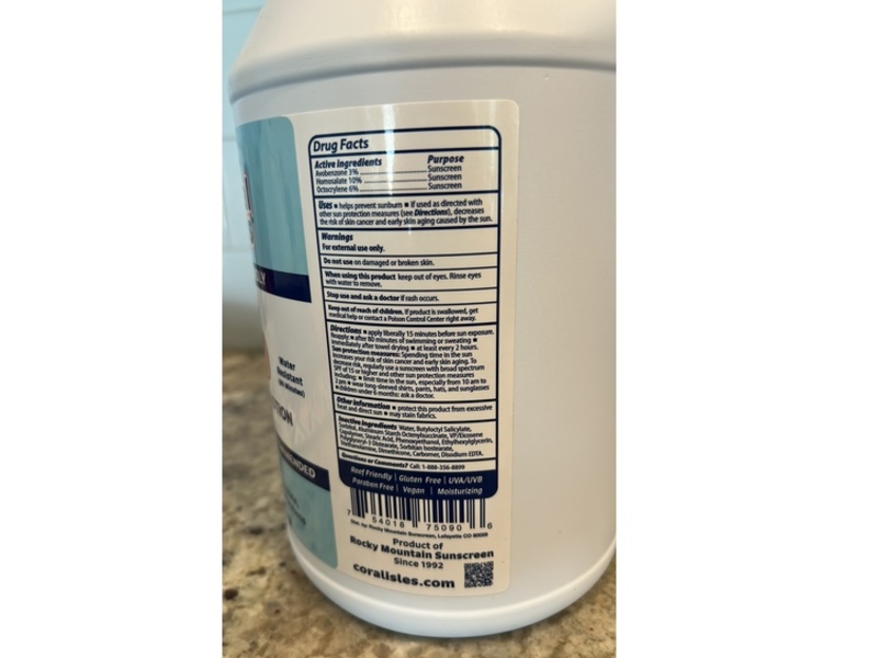 Coral Isles Sunscreen Lotion, SPF 50, 128 oz/3629 g