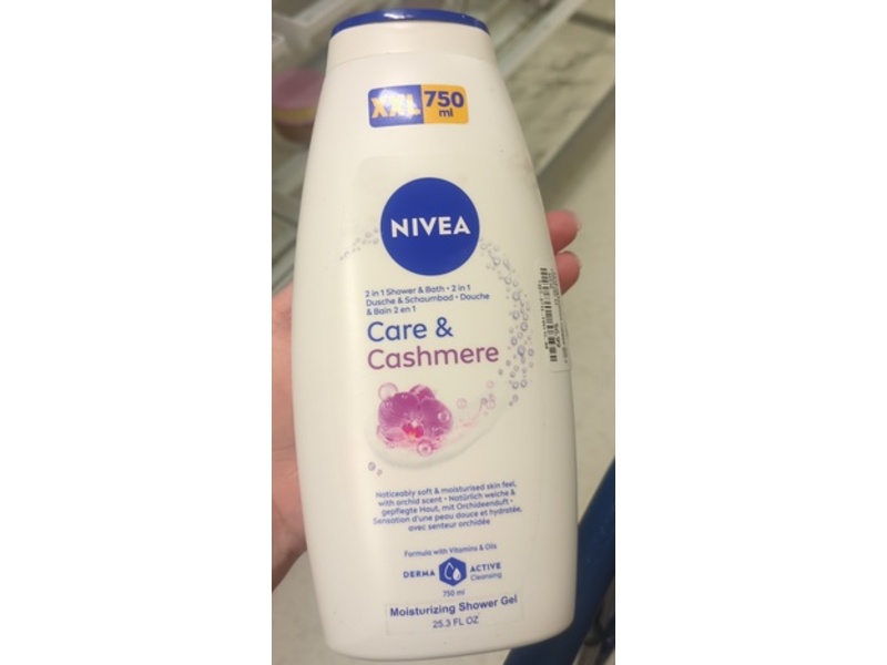 Nivea 2 In 1 Shower & Bath Moisturizing Shower Gel, Care & Cashmere, 25.3 fl oz/750 mL
