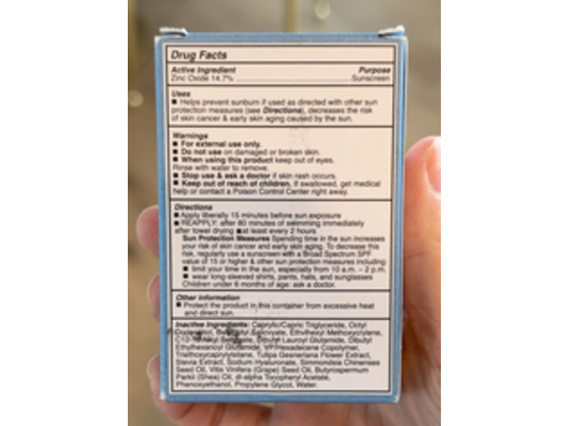 Bloomeffects Tulip Dew Shield & Glow Sunstick, SPF 50, 0.6 oz/17 g