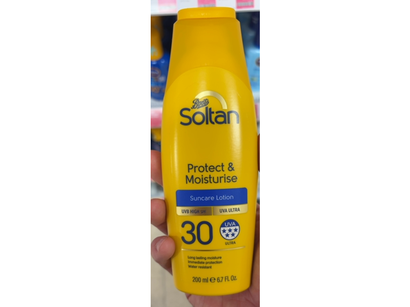 Boots Soltan Protect & Moisturise Suncare Lotion, SPF 30, 6.7 fl oz/200 mL