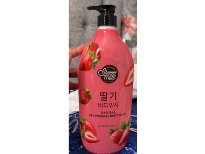 Aekyung Shower Mate Body Wash, Natural Strawberry, 40.57 fl oz/1.2 L