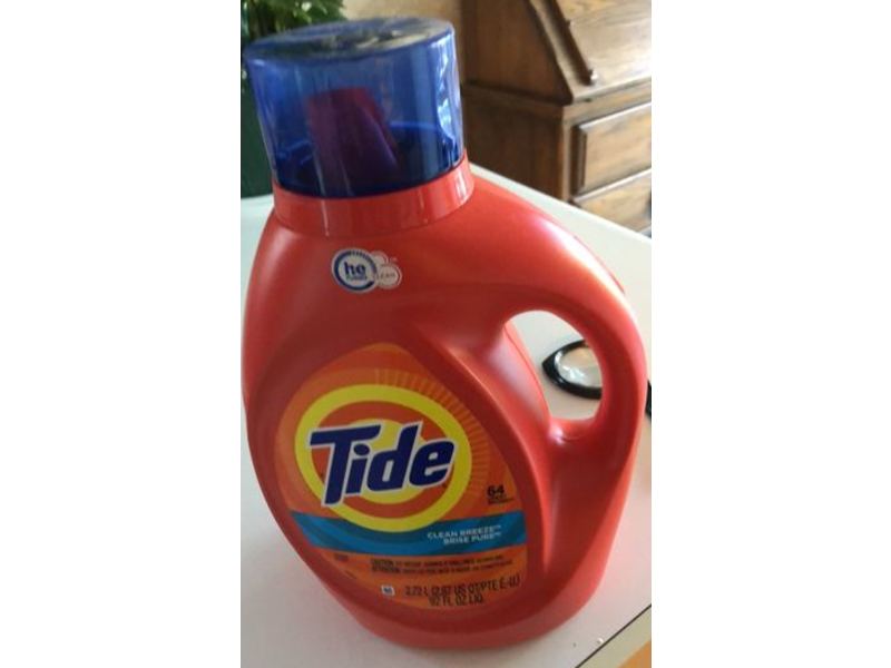 Tide Liquid Laundry Detergent, Clean Breeze, 64 Loads, 92 fl oz/2.72 L, Pack Of 2