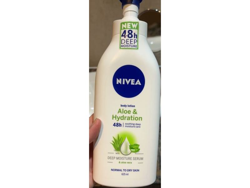 Nivea Deep Moisture Serum Body Lotion, Aloe & Hydration, 625 mL