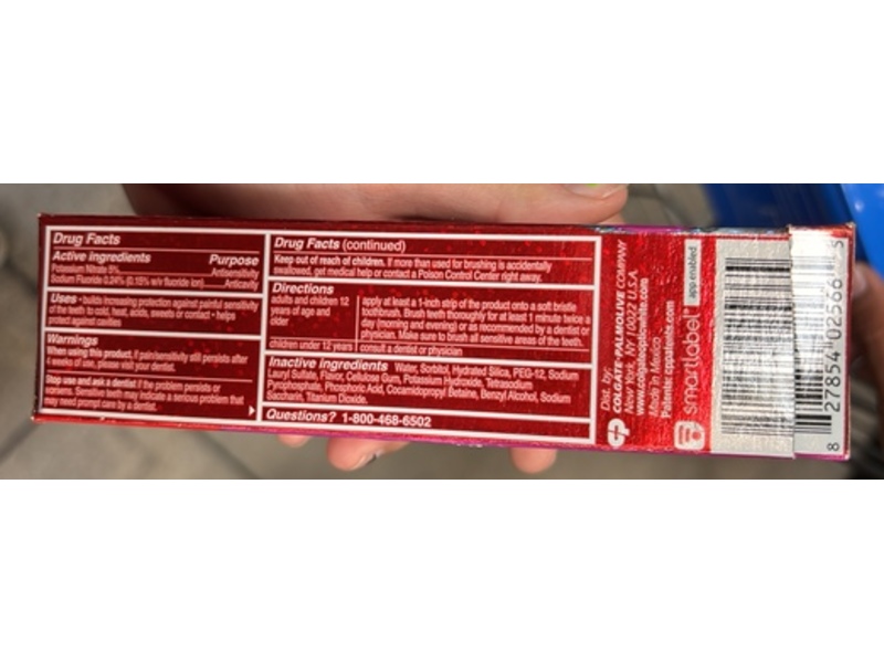 Colgate Optic White Sensitivity Relief Toothpaste, Soothing Mint, 3.8 oz/107 g