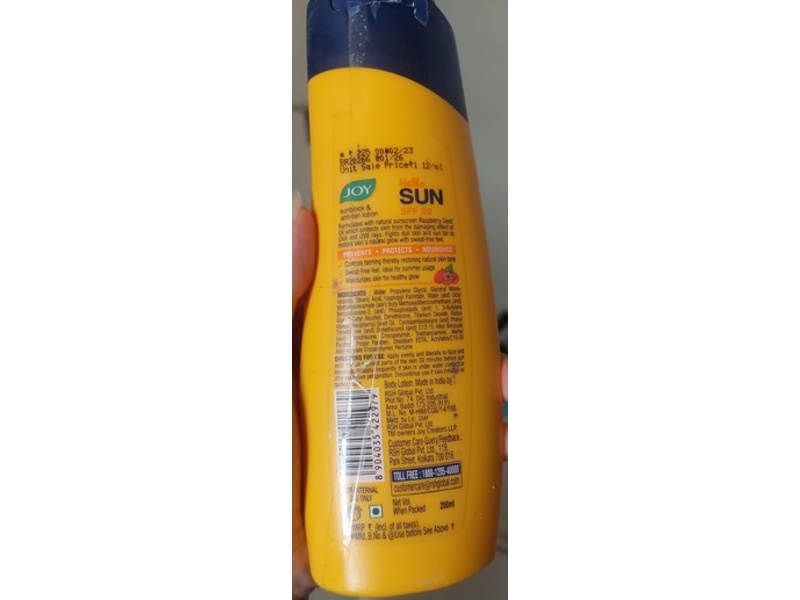 Joy Hello Sunblock & Anti-Tan Lotion, SPF 20 PA++, Raspberry Seed Oil, 200 mL