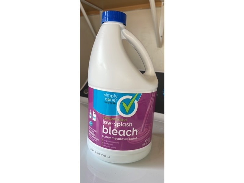 Simply Done Concentrated Low Splash Bleach, 81 fl oz/2.39 L