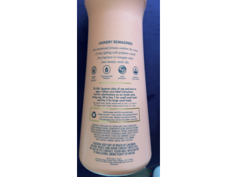 White Barn Fabric Care Detergent, Pineapple Mango, 32 fl oz/946 mL