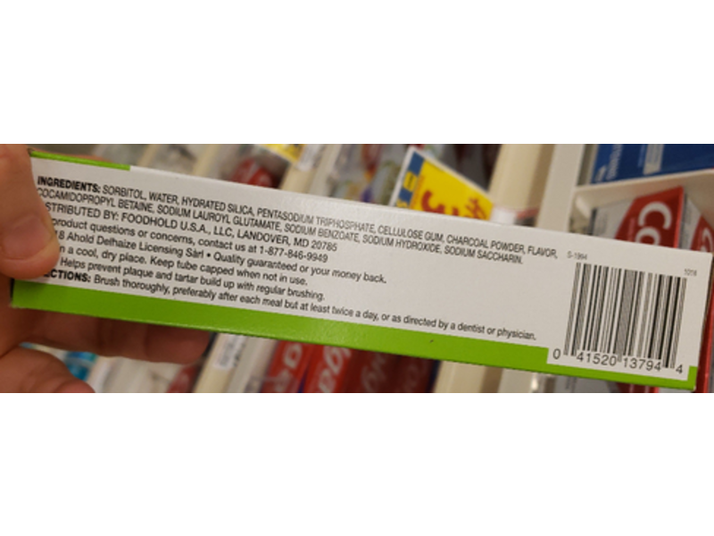 Nature's Promise Whitening Toothpaste, Activated Charcoal, Mint, Fluride-Free, 4.8 oz/136 g