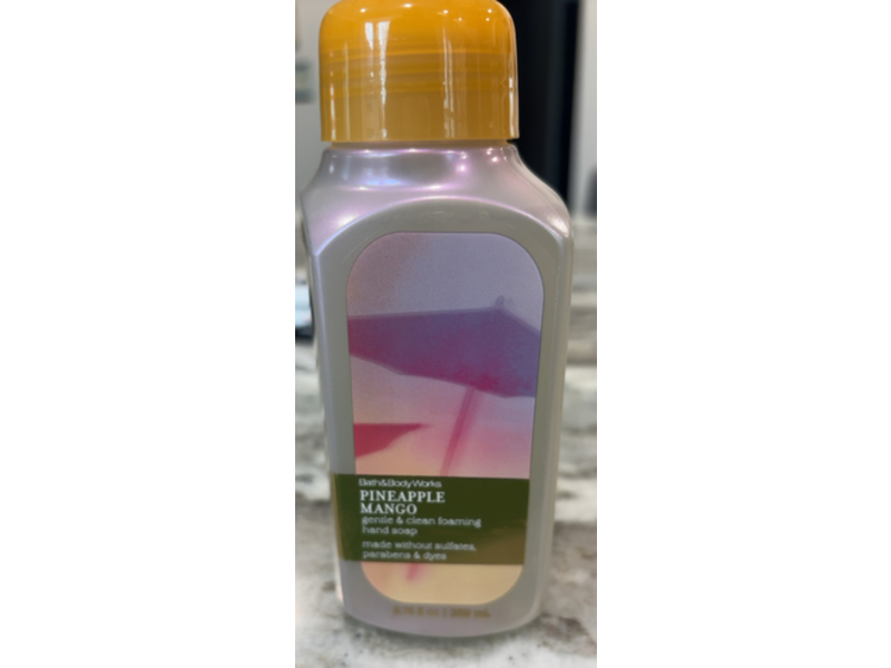 Bath & Body Works Gentle & Clean Foaming Hand Soap, Pineapple Mango, 8.76 fl oz/259 mL