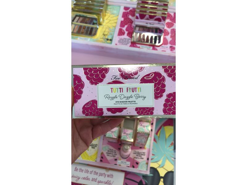 Too Faced Razzle Dazzle Berry Eyeshadow Palette Ingredients and