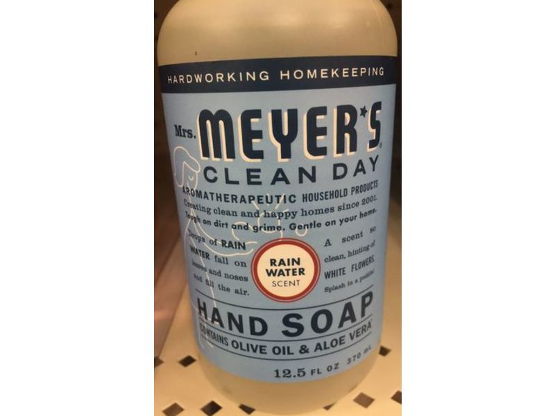Mrs. Meyer's Clean Day Hand Soap, Rain Water Scent, Olive Oil & Aloe Vera, 12.5 fl oz/370 mL