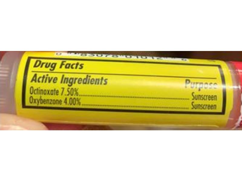 Carmex Daily Care Moisturizing Lip Balm, SPF 15, Strawberry, 0.15 oz/4.25 g