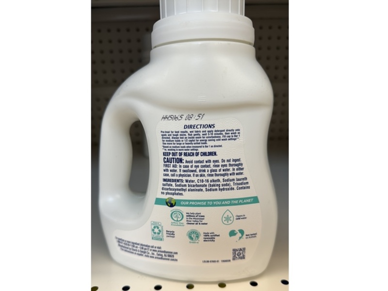 Arm & Hammer Deep Clean Liquid Laundry Detergent, Free & Clear, 24 Loads, 36 fl oz/1.06 L