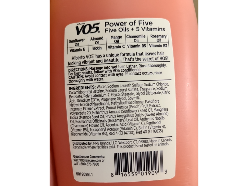 Alberto VO5 Moisturizing Shampoo, Passion Fruit Smoothie& Soy Milk, 18 fl oz/532 mL