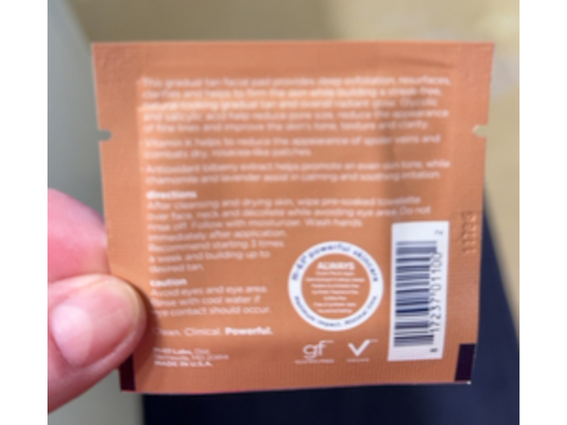 M-61 PowerGlow Peel Gradual Tan Facial Pad, Count 10