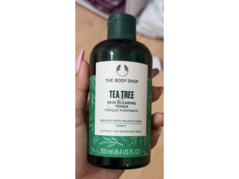 The Body Shop Skin Clearing Toner, Tea Tree, 8.4 fl oz/250 mL