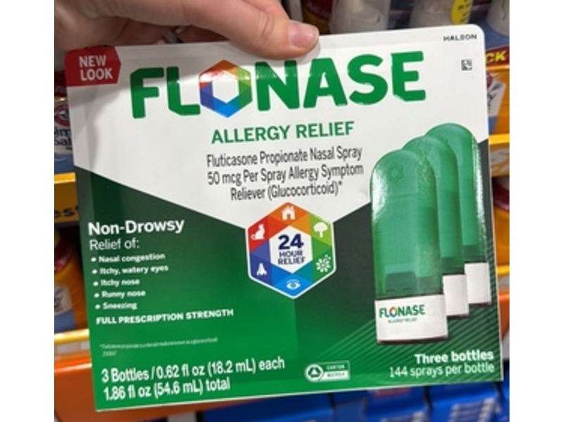Flonase Allergy Relief Fluticasone Propionate Nasal Spray, 0.62 fl oz/18.2 mL, 3 Count