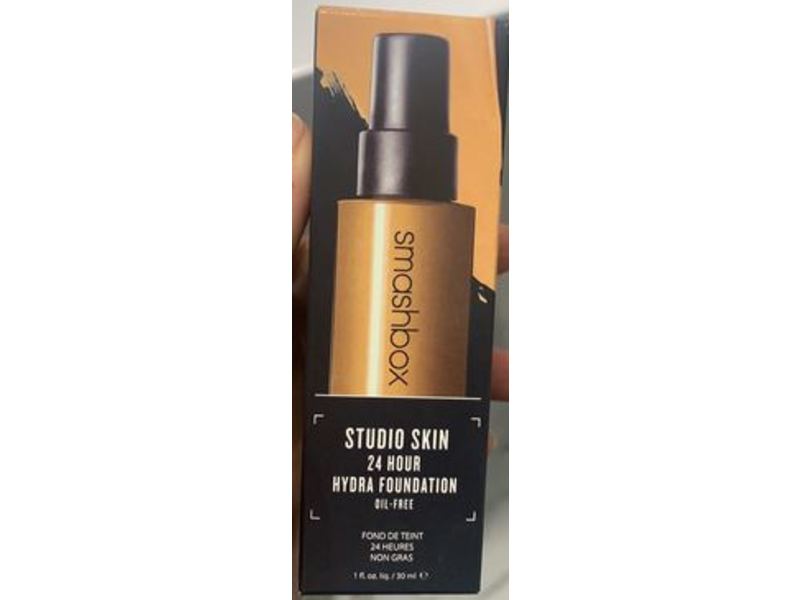 Smashbox Studio Skin Hydrating Foundation, 3.15 Medium, 1 fl oz/30 mL