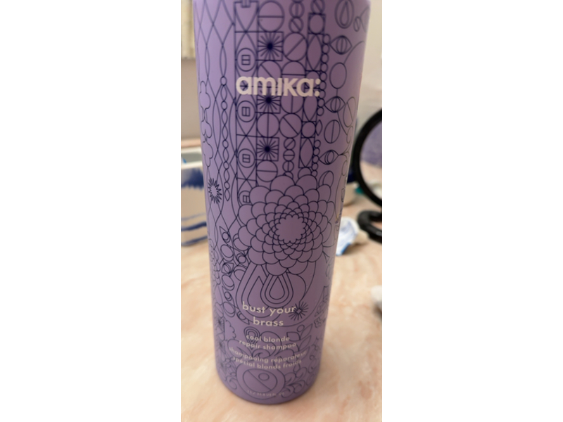 amika Bust Your Brass Cool Blonde Repair Shampoo, 33.8 fl oz/1 L