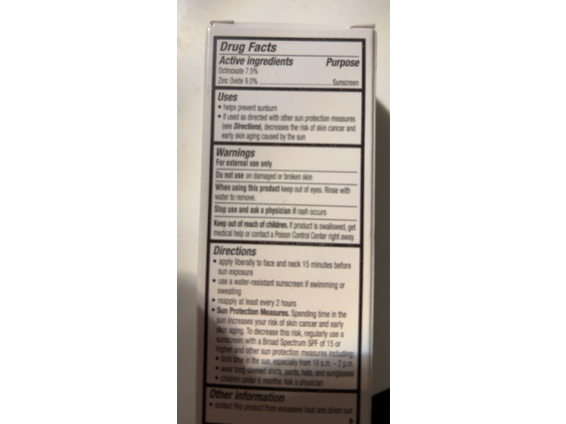 EltaMD UV Daily Face Sunscreen, SPF 40 Deep Tint, 1.7 oz/48 g