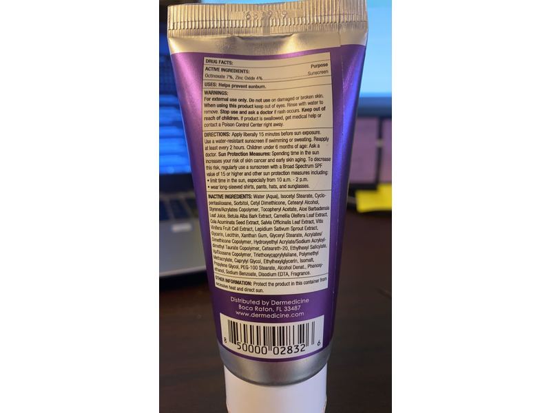 Weightless Daily Face Moisturizer Zinc Oxide Sunscreen with Broad Spectrum SPF 25 NET WT 2 oz / 60 g