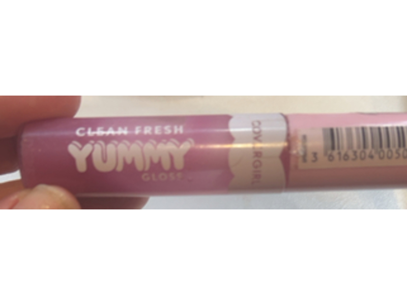 COVERGIRL Clean Fresh Yummy Gloss, 200-Laugh Vender, 0.33 fl oz/10 mL