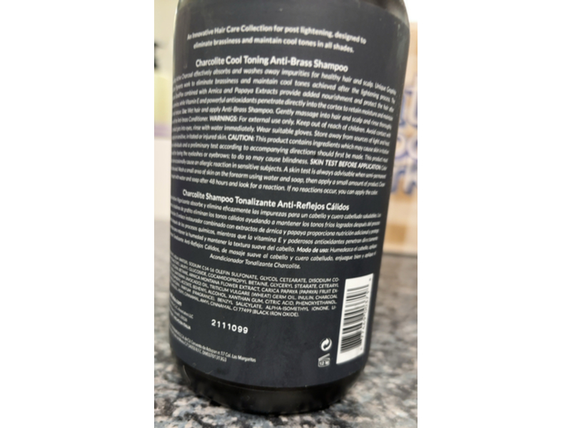 Difiaba Charcolite Cool Toning Anti-Brass Shampoo, 20.3 fl oz/600 mL