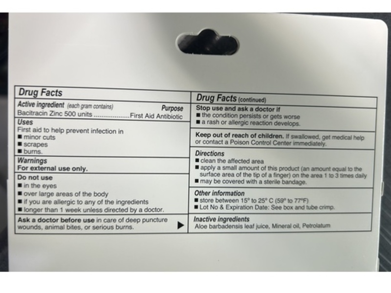 Quality Choice First Aid Antibiotic Ointment, Bacitracin, 1 oz/28.3 g