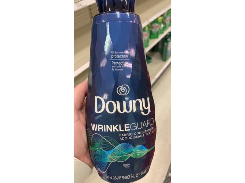Downy WrinkleGuard Fabric Conditioner, Fresh Scent, 25 fl oz/740 mL