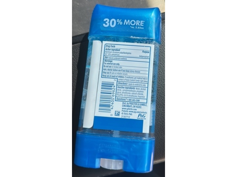 Gillette Clearshield Clear Gel Antiperspirant Deodorant, Mountain Air Scent, 3.8 oz/107 g